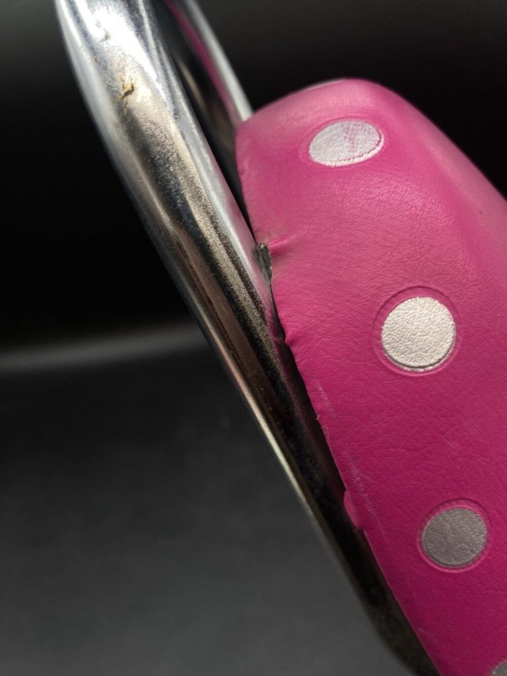 OCC Schwinn Stingray Chopper Pink Seat Saddle With Post 28.6 MM Junior - Picture 8 of 10